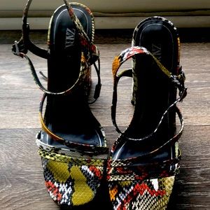 Zara Multi-color Snakeskin Print Hees